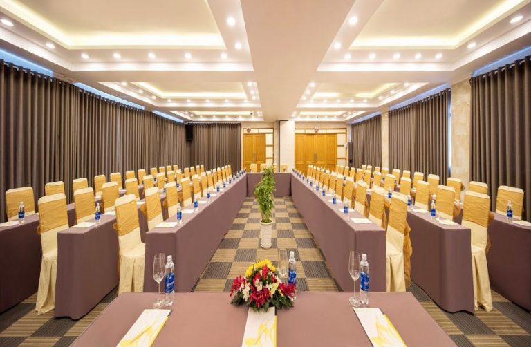 Phòng Hội Nghị Khách Sạn Sen Việt Lầu 9