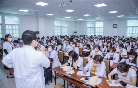 media_image4